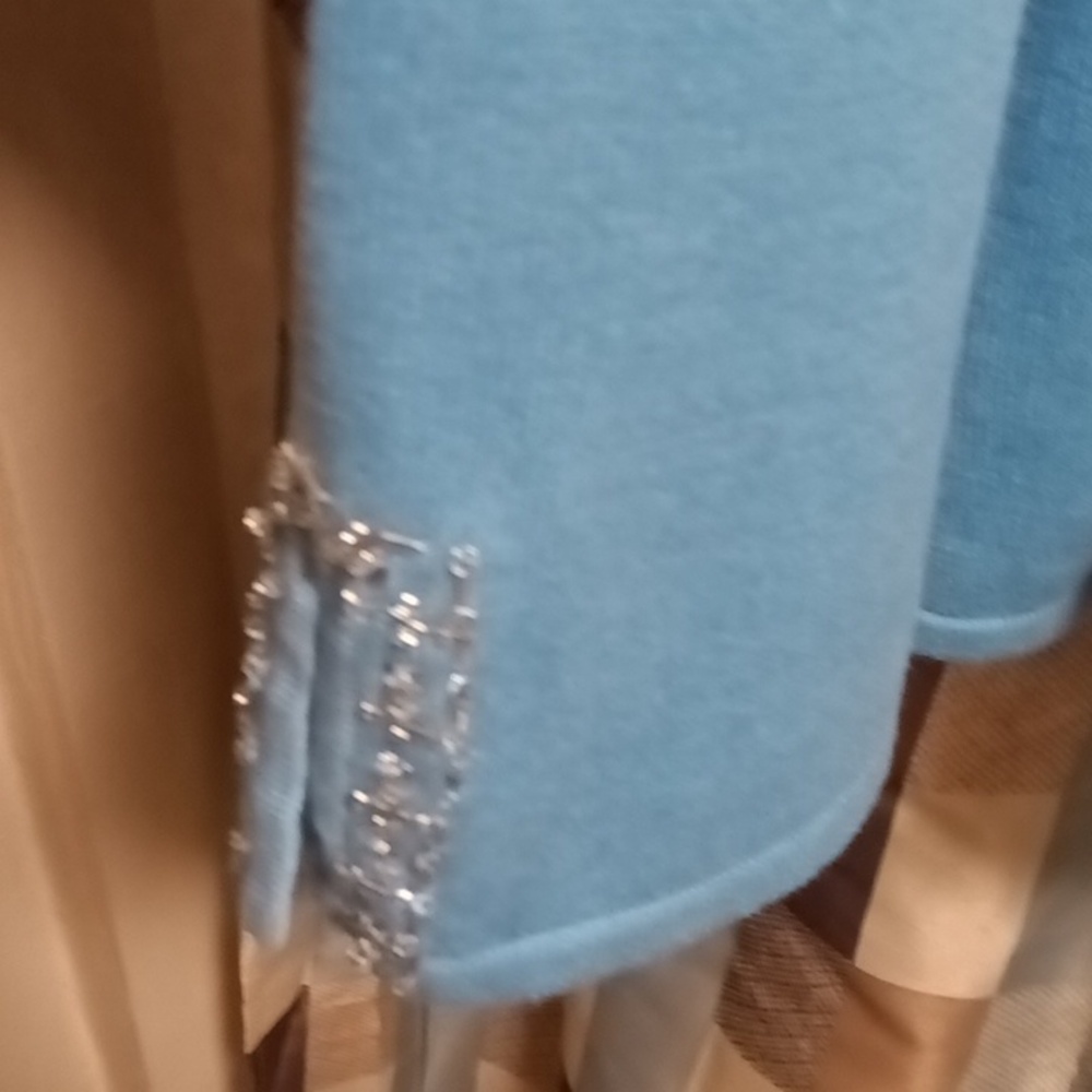 FINAL PRICE Quacker Factory v-neckline sweater/pearl embellishments XL - Picture 7 of 16